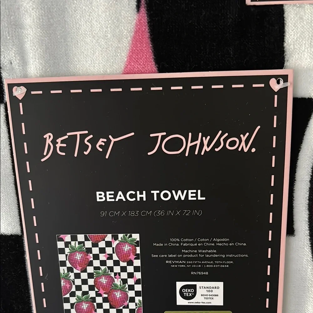 Betsey Johnson Beach Towel Pink and Black Checkered with Strawberries 🍓